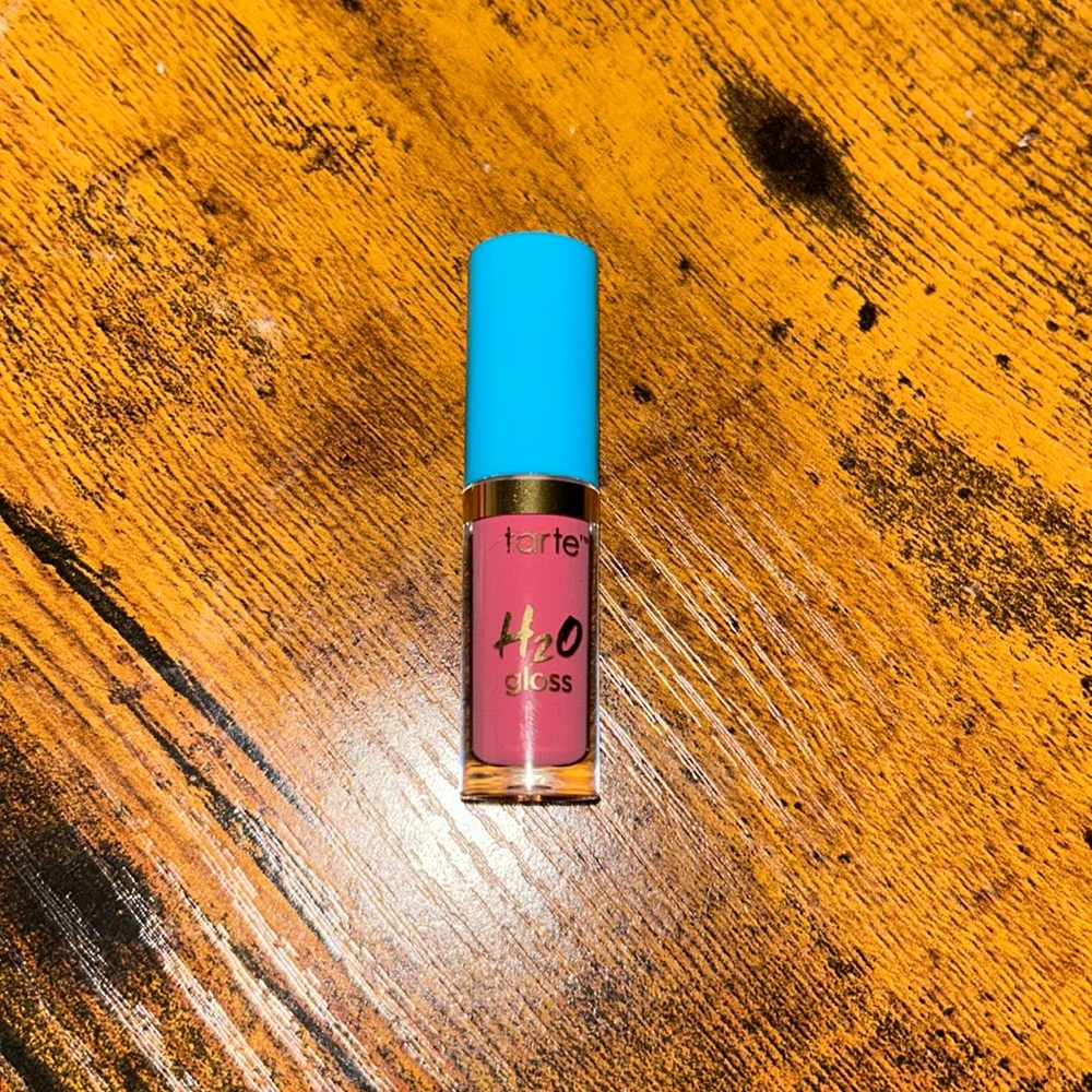 tarte H2O Gloss Lip Gloss - Pink with Blue Cap